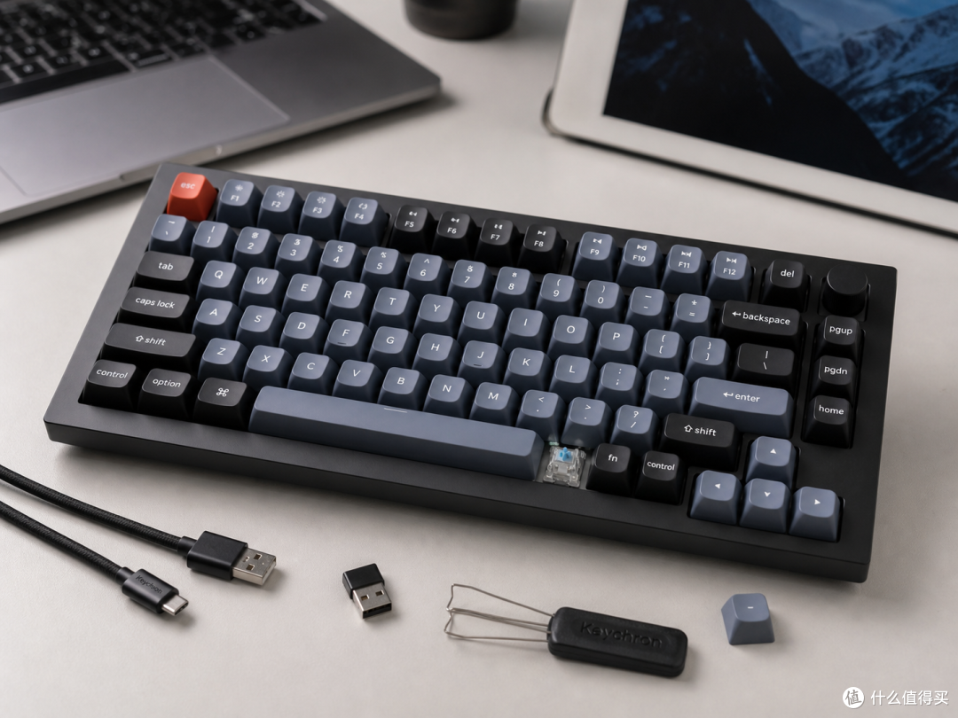 桌面空间小又想要无线和旋钮?Keychron V1 Max这把75%机械键盘