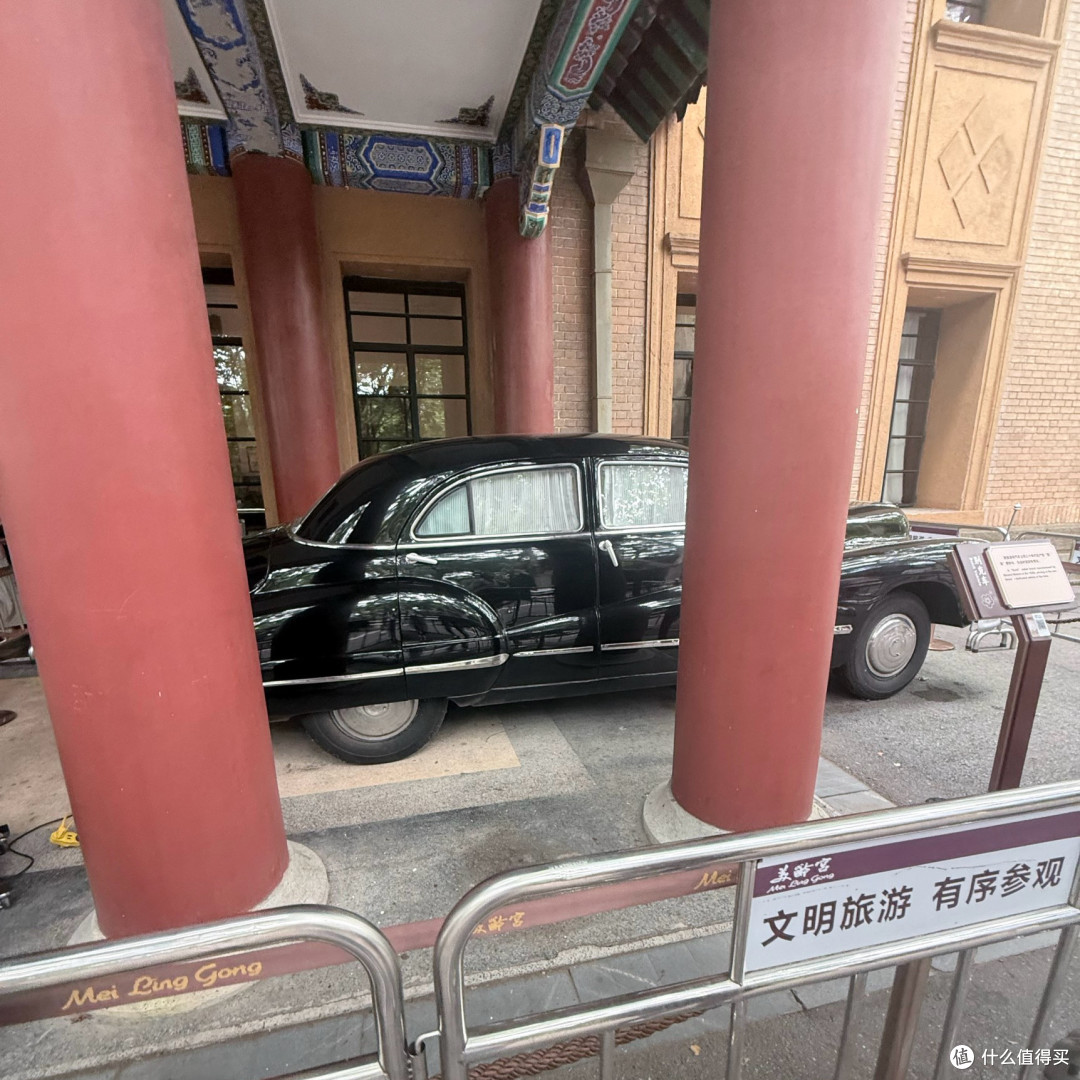 在美龄宫的旧时光里,等一场金陵秋色