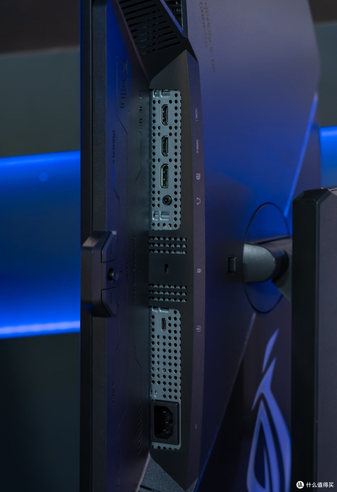 ROG XG27AQDMES:240Hz+QD-OLED,我的游戏画面终于没有拖影了
