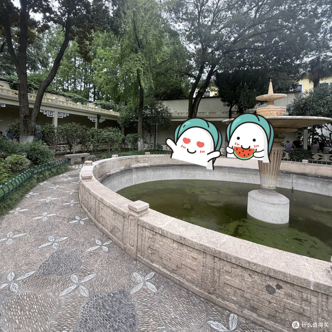 褪去暑气,在总统府的初秋里穿行