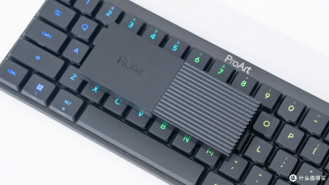 USB 4速率移动硬盘盒:ProArt 创梦PA40SU开箱分享