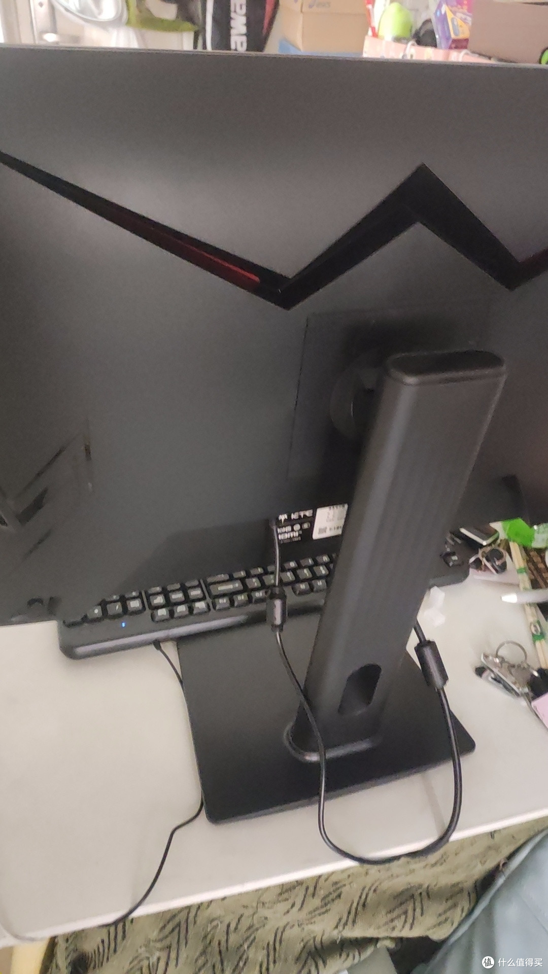 600块的2K 27寸显示器,还带升降旋转支架,性价比爆棚