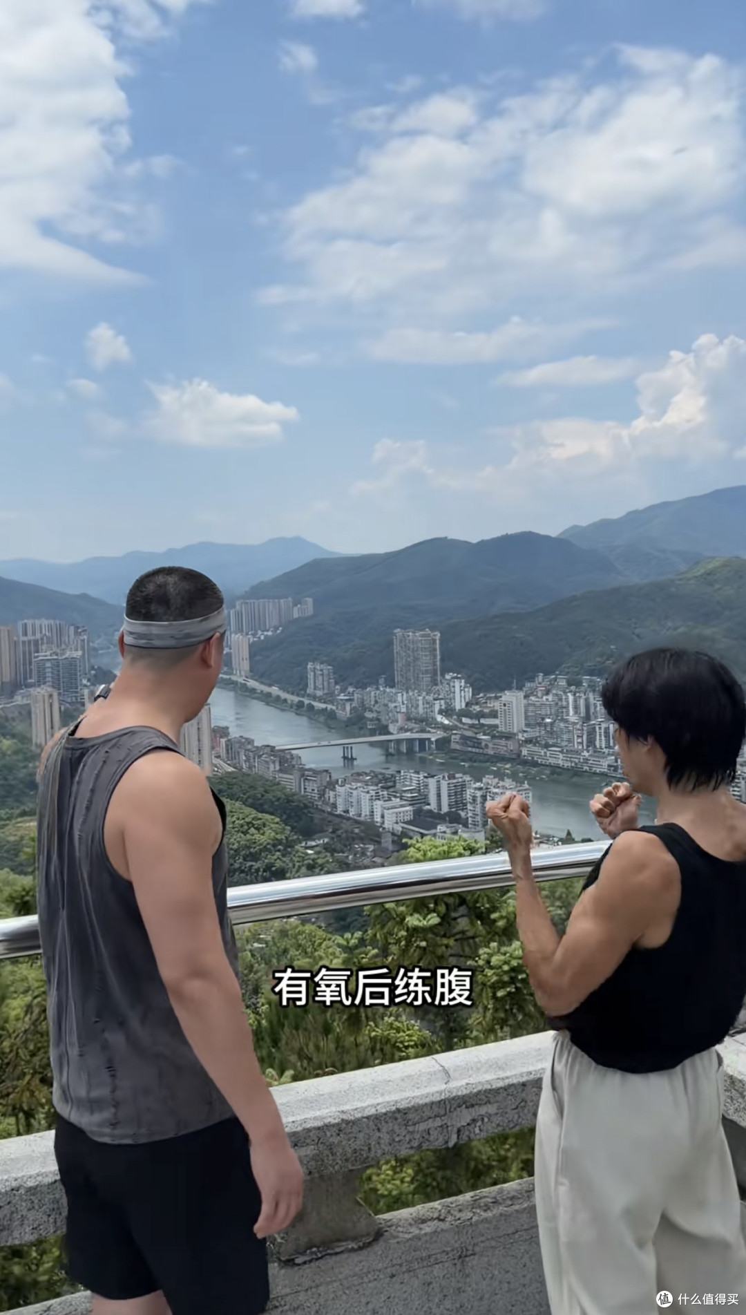 回到舒适区,花小龙带许君聪自律一天,根本不吃肉