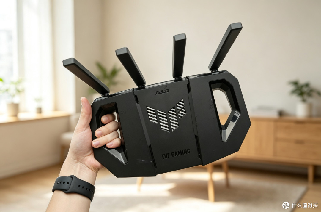 华硕TUF小旋风V2:500元档WiFi7,游戏党要认清取舍