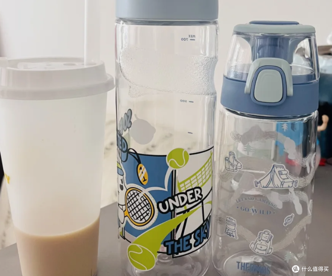 儿童水杯该怎么选?把关饮水安全,快来管管孩子的水杯吧!