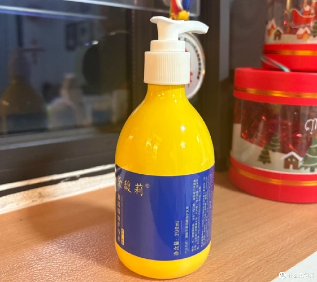 头发毛躁暗沉没光泽用什么？5款自用柔顺亮泽护发素真实分享
