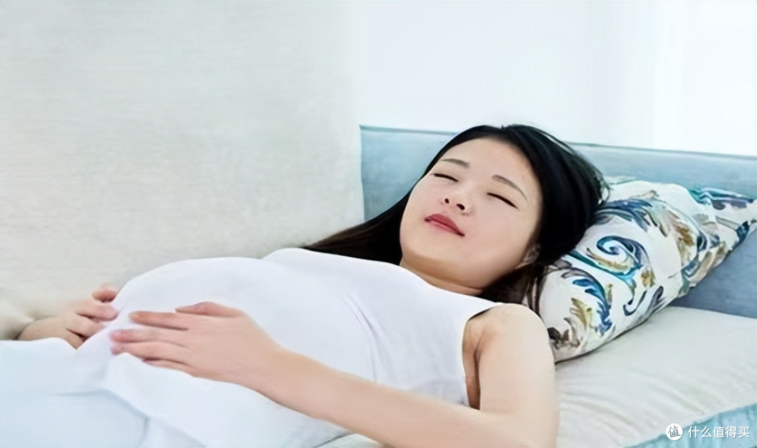 出现5个表现,说明受精卵着床了,第1个最准