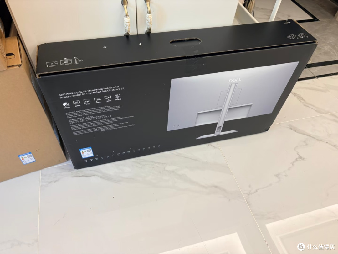 Dell U3225QE体验|把桌面质感拉满的生产力大屏