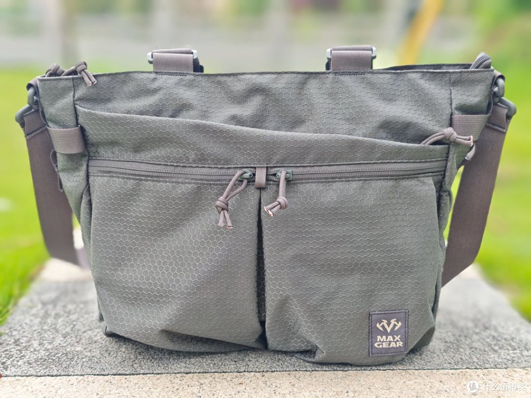 蓝款惊艳!再入魔灰!MAXGEAR猎鹬者斜挎包,城市通勤全能搭档