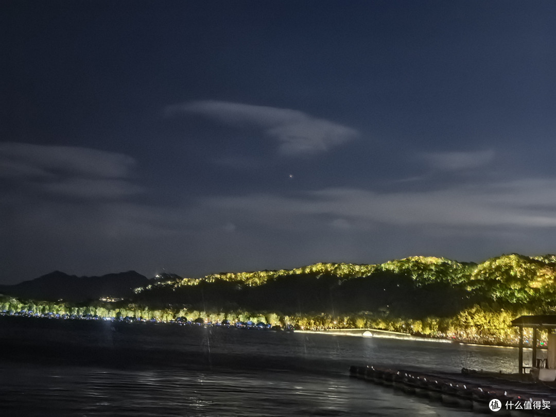 夏去秋来好时节，错峰游西湖才是真·人间清醒