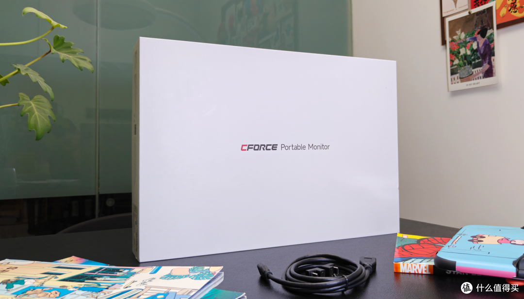 18英寸200Hz，兼顾桌搭与全场景使用的CFORCE CF118H便携显示器