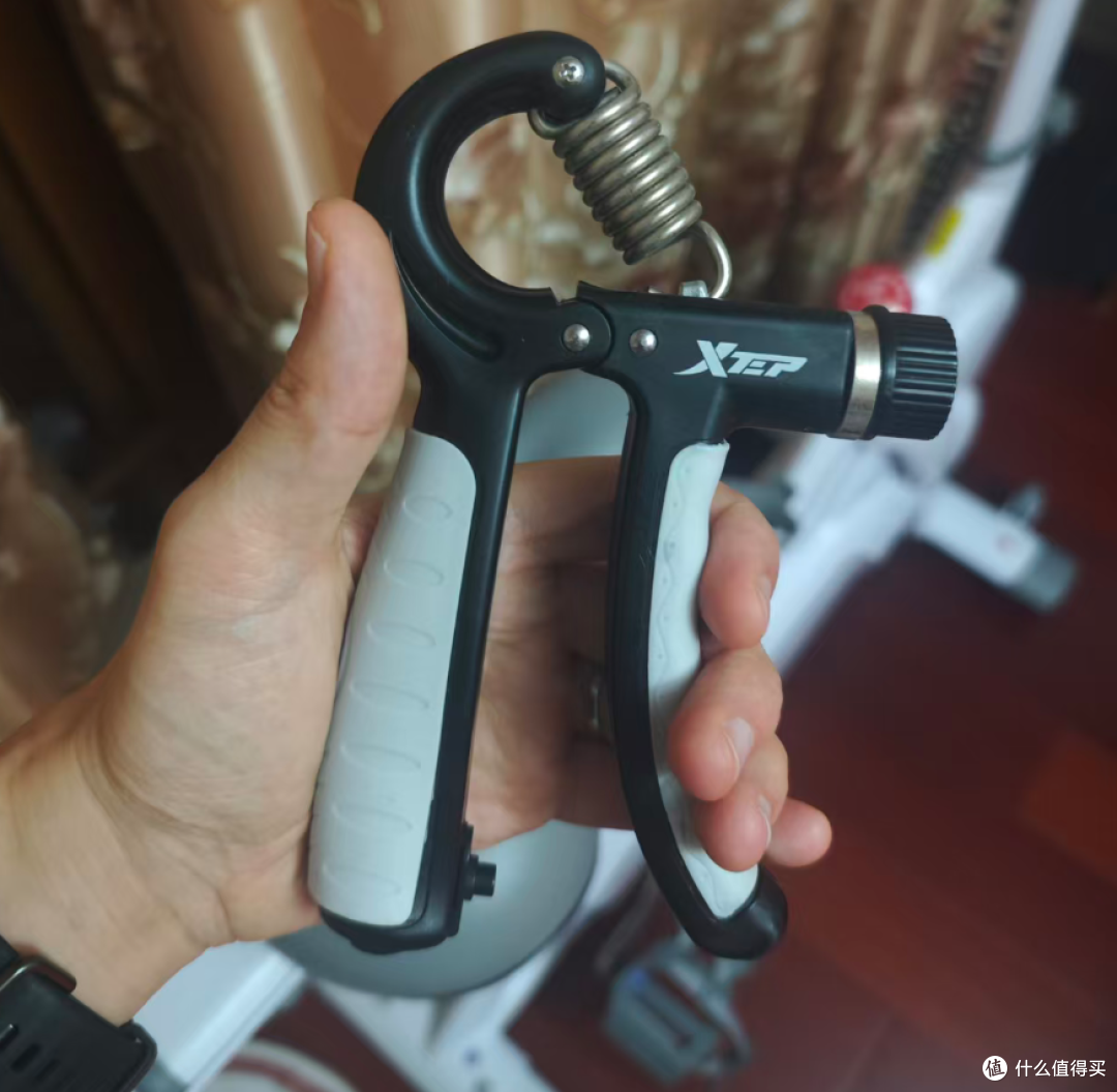 人到中年别忽视肌肉流失!可调计数握力器,居家办公室抗阻神器