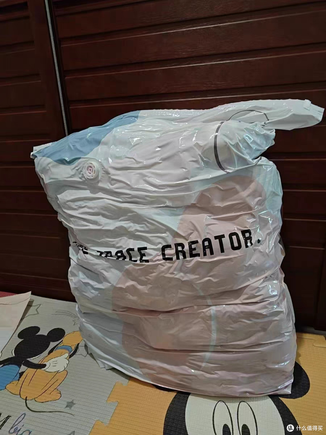 行李箱总塞不下?这袋子一压,空间多出一半