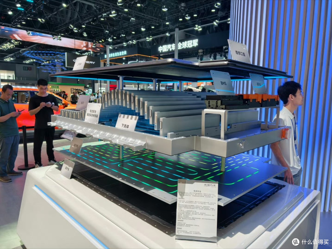 400Wh/kg固态电池摆上成都车展,奇瑞离1500公里还有多远?