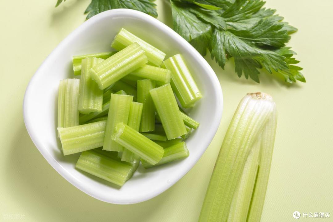 入伏吃饺子,出伏吃什么?今日出伏,多吃3样,润养换季少生病