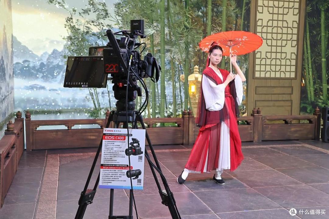 佳能BIRTV2026：30倍变焦与虚拟直播定义影像未来