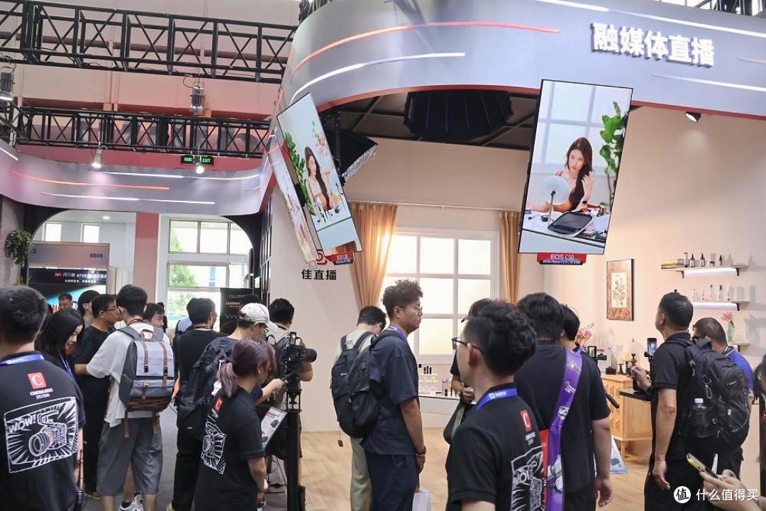 佳能BIRTV2026：30倍变焦与虚拟直播定义影像未来