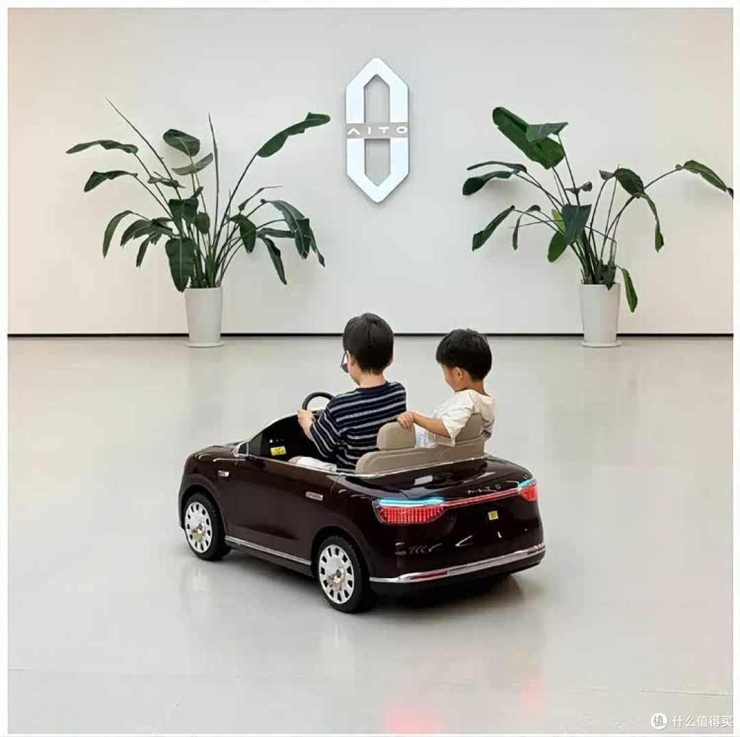 一千万以内最好的童车?问界为啥连童车的生意也要“抢”?
