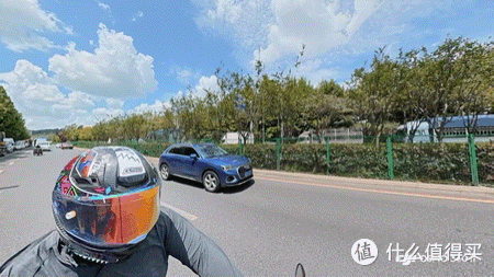 大疆Osmo 360 II体验：硬件无可挑剔，软件依然存在短板