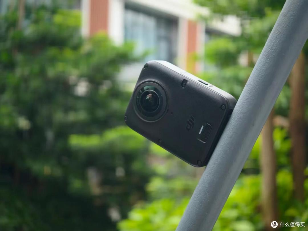 大疆Osmo 360 II体验：硬件无可挑剔，软件依然存在短板
