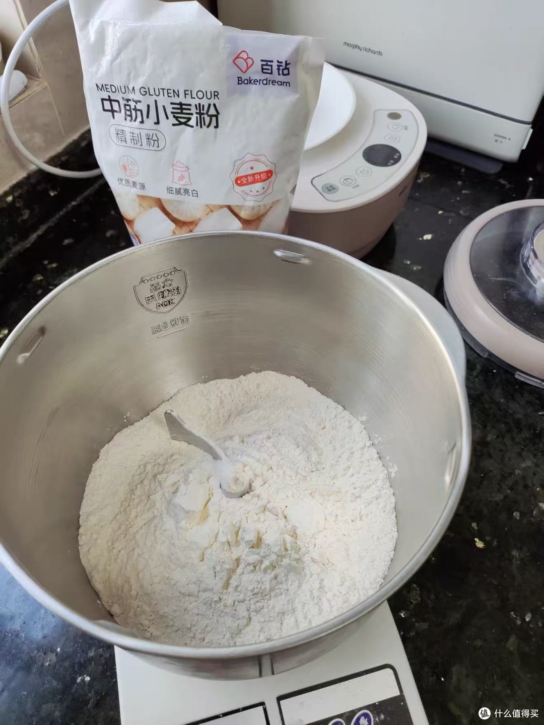 一袋面粉搞定全家早餐!百钻面粉真的太全能了