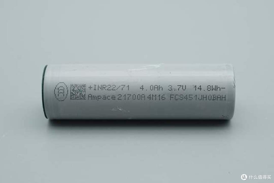 旗舰级堆料再升级!闪极全新Shargeek 300 24000mAh移动电源拆解