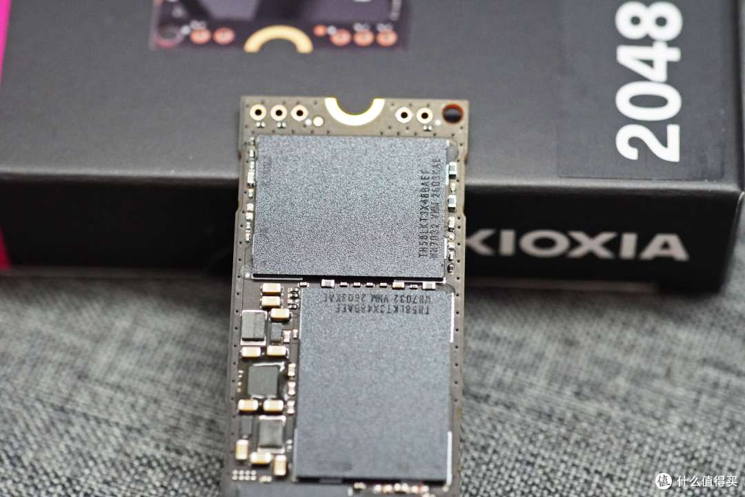 原厂颗粒，PCIe 5.0固态硬盘旗舰性能，铠侠 EXCERIA PRO G2 VE10