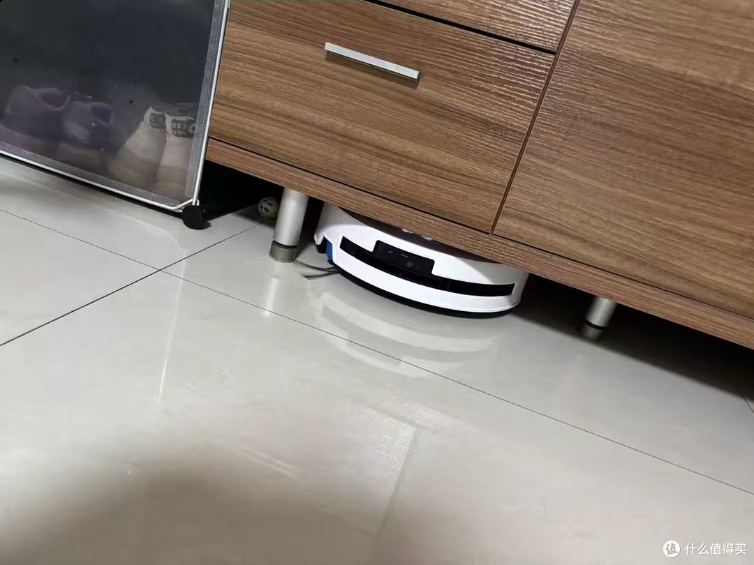 科沃斯扫地机器人,把下班时间完完整整还给自己