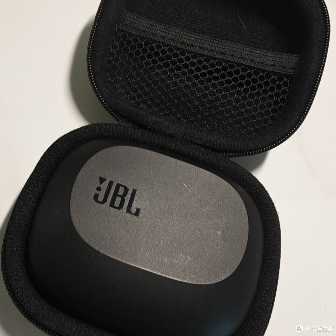 JBL耳机一年使用体验分享