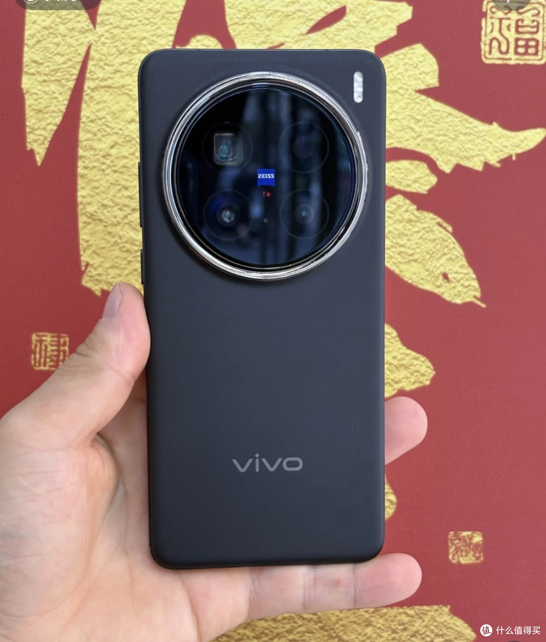 3000元预算：选2026全新中端，还是上代二手旗舰？