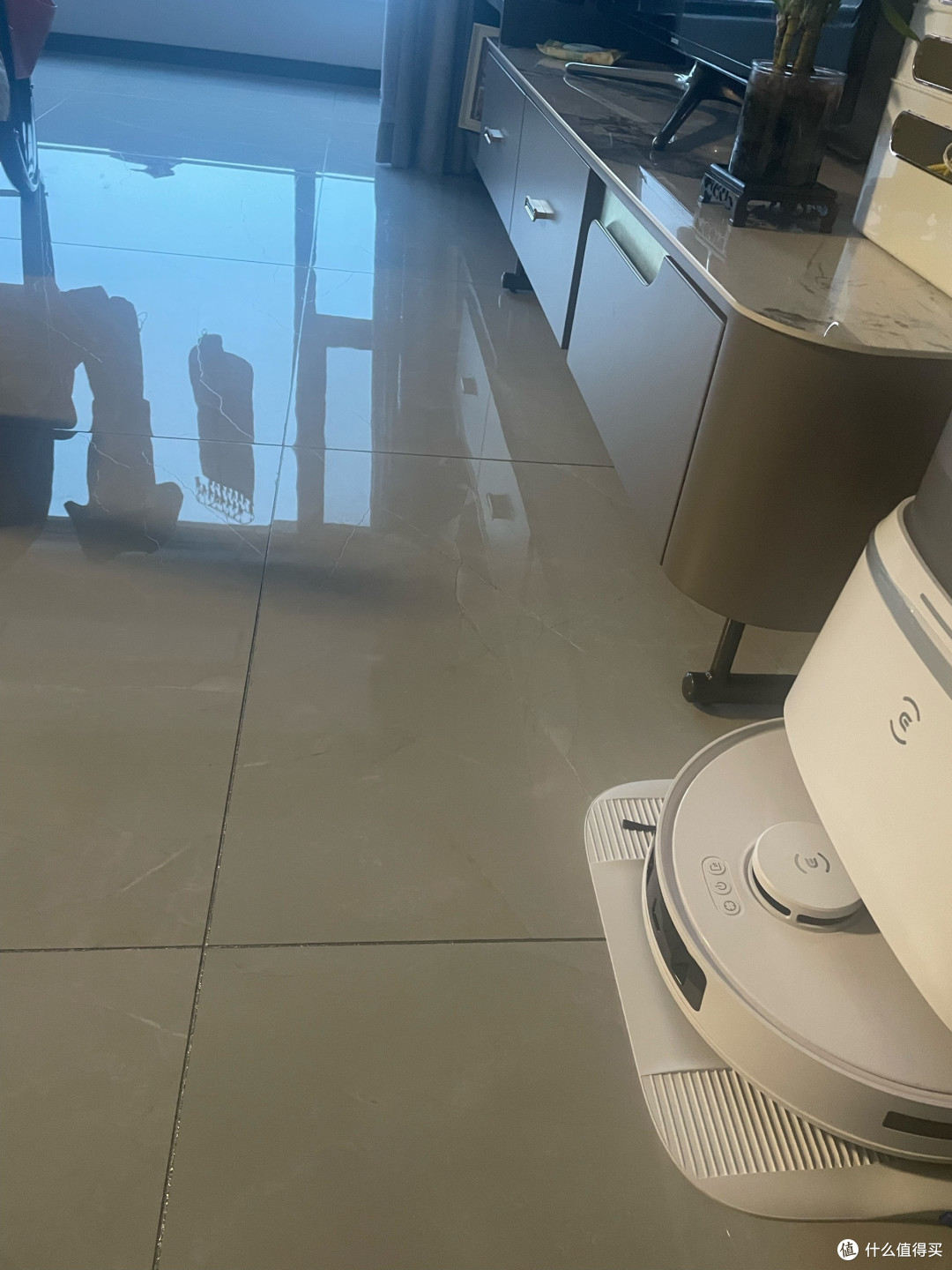 科沃斯地宝N30:小户型清洁利器