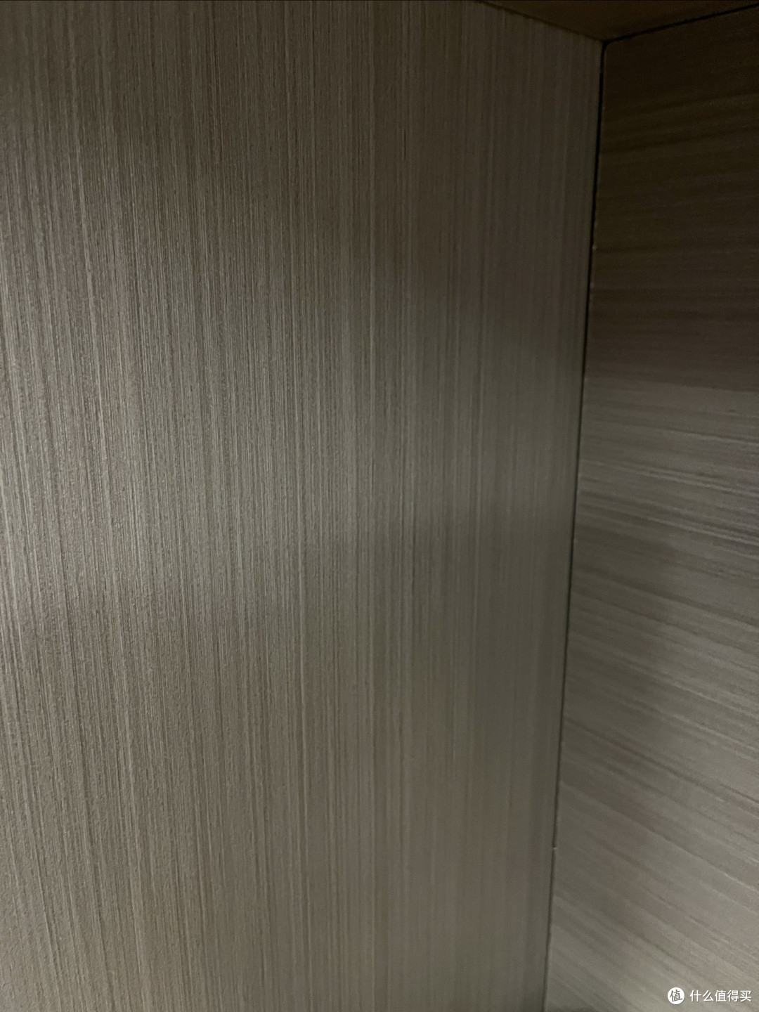 新旧手机选择:未来投资决策