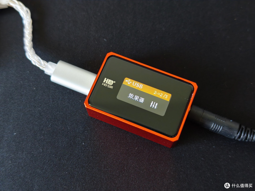 不用APP也能调音！高清先生 AE10，带屏按键小尾巴到底值不值得买