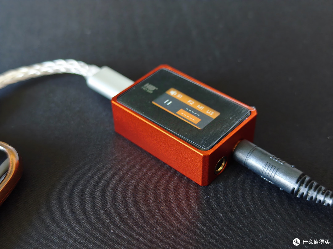 不用APP也能调音！高清先生 AE10，带屏按键小尾巴到底值不值得买