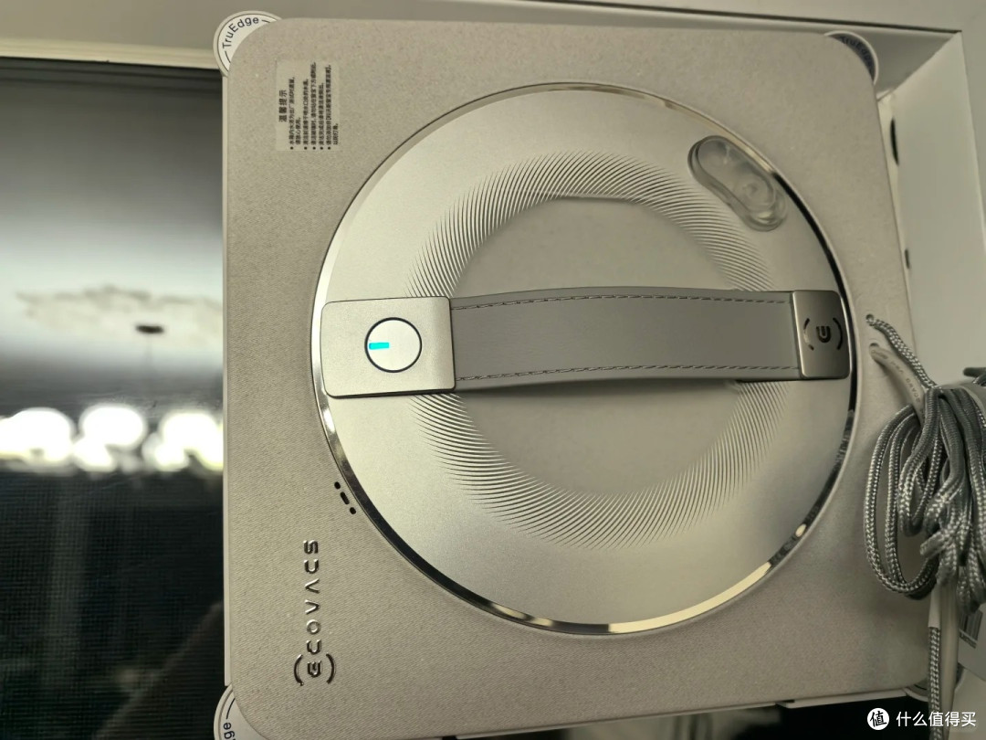 科沃斯窗宝 W2S PLUS,高层家庭的擦窗神器
