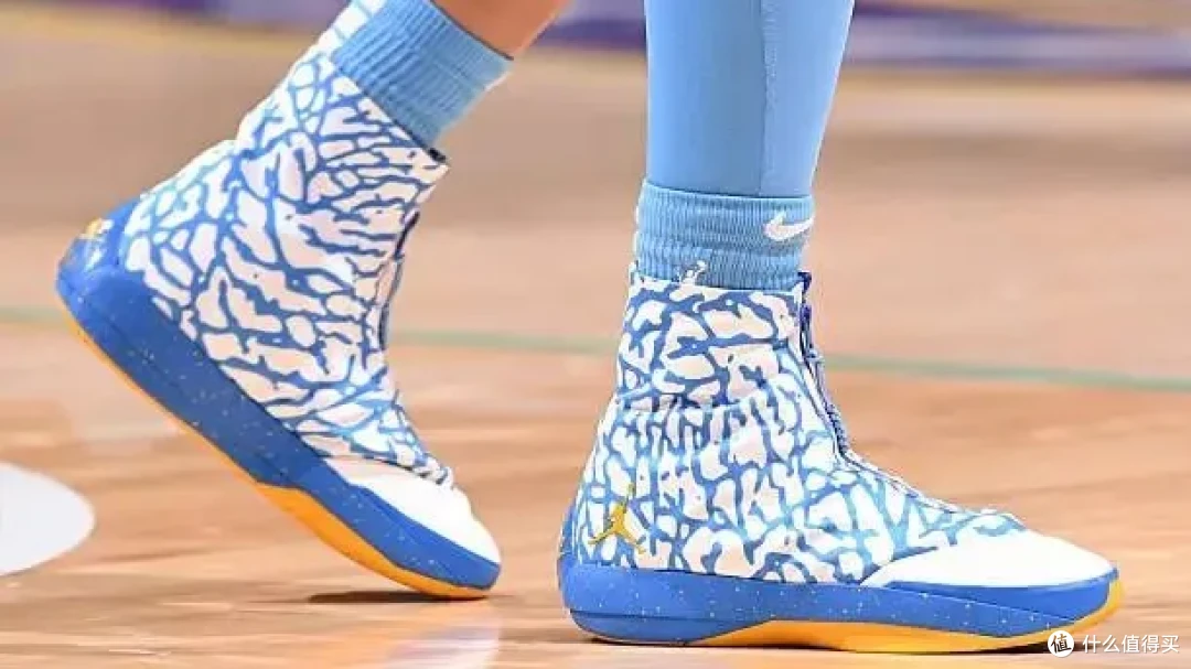【WNBA每日上脚】鞋子一穿腿粗两圈!A'Two要翻车?