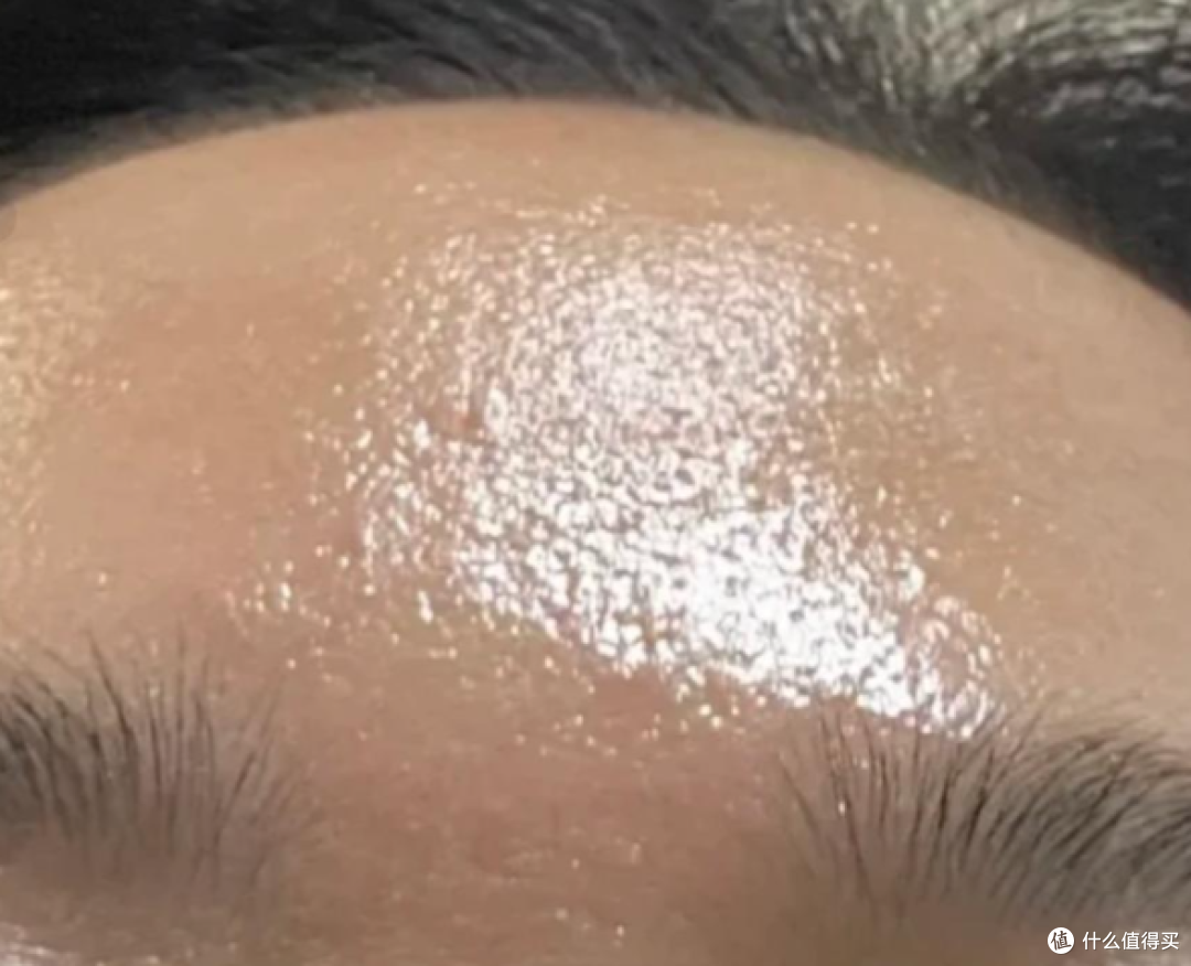 早上起床浑身沉脸出油？体内有湿的4个信号，中1个就该祛湿了！