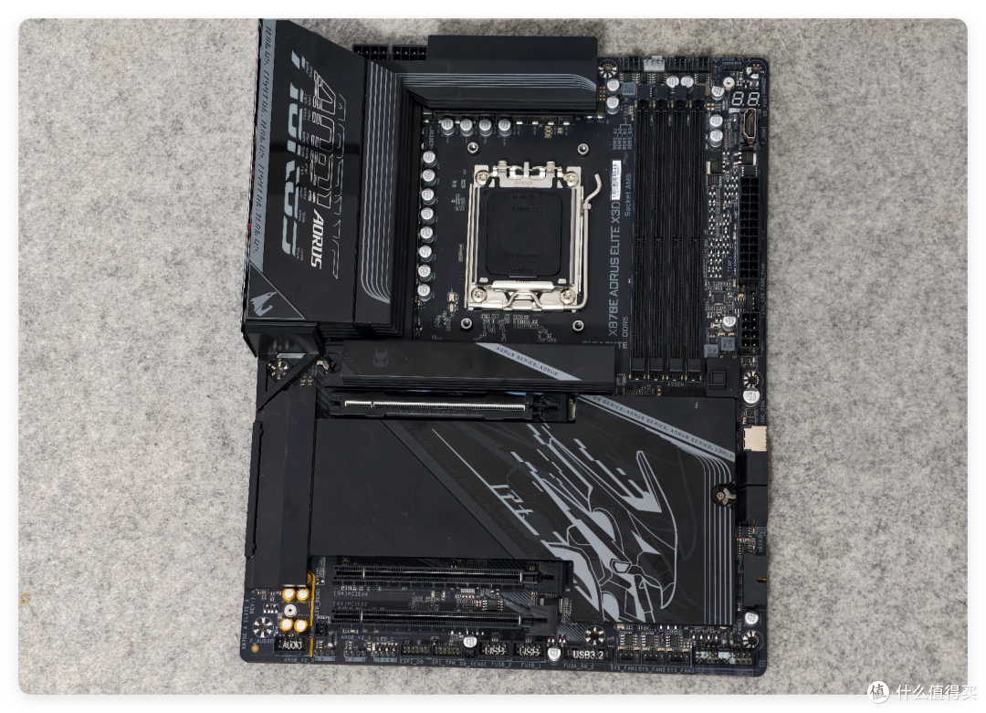 CPU够强,X3D主板还有多少加成?技嘉X870E AORUS ELITE X3D实测