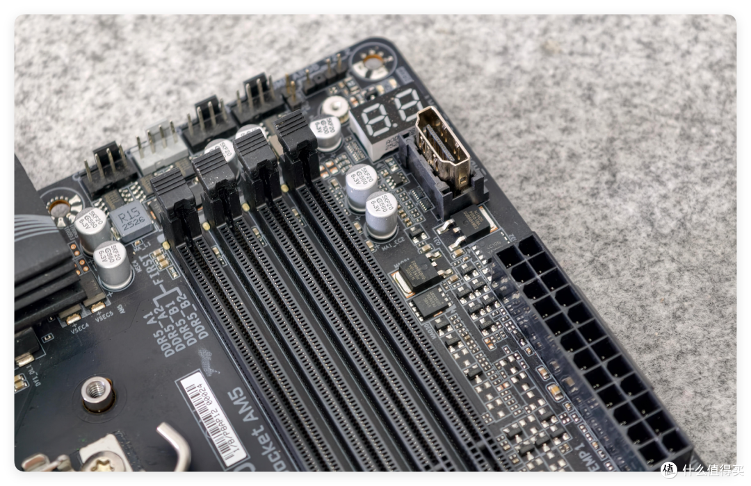 CPU够强,X3D主板还有多少加成?技嘉X870E AORUS ELITE X3D实测