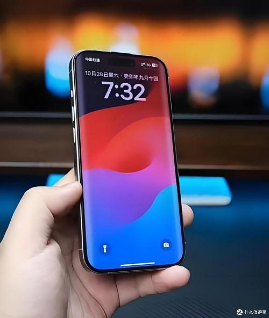 库克收官之战!苹果密集上新,折叠 iPhone 要来了