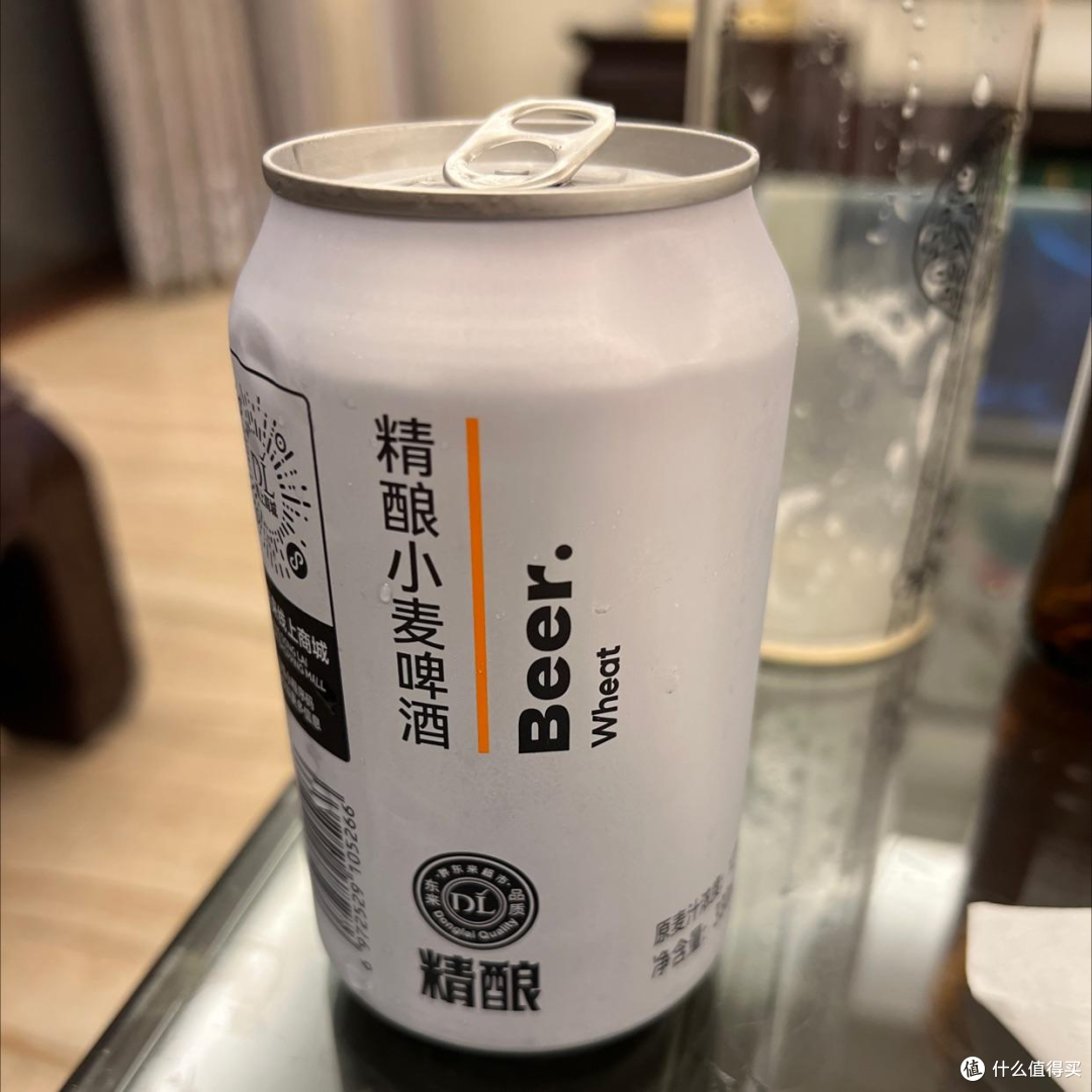 胖东来一罐「小麦啤」，小麦芽却排在大麦后面——这罐酒把配料表变成了一堂课