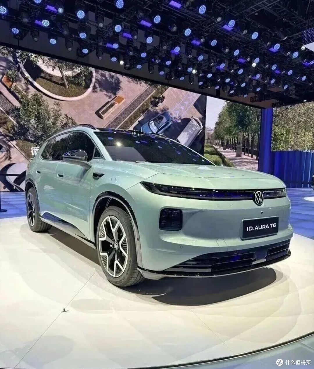 大众终于不摆烂了!全新纯电SUV配800V+激光雷达,20万级要卷疯了