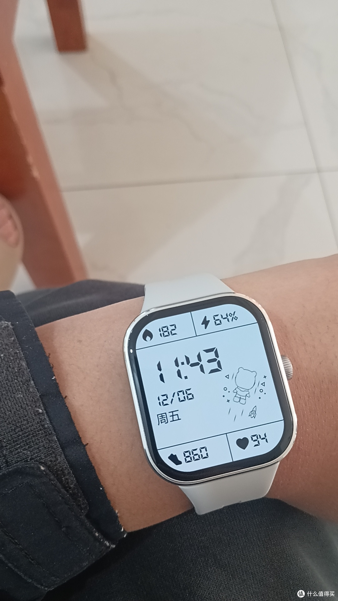 Redmi Watch5对比Watch6:买新还是买旧