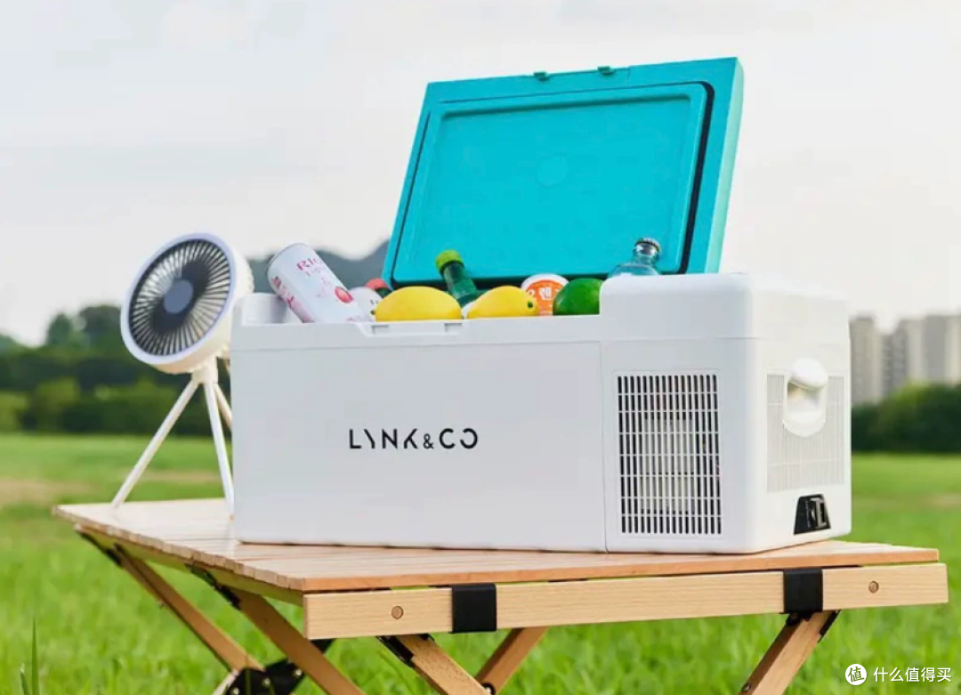 领克原厂冰箱二手鱼打五折,带压缩机制冷卖350,家里车上都能用