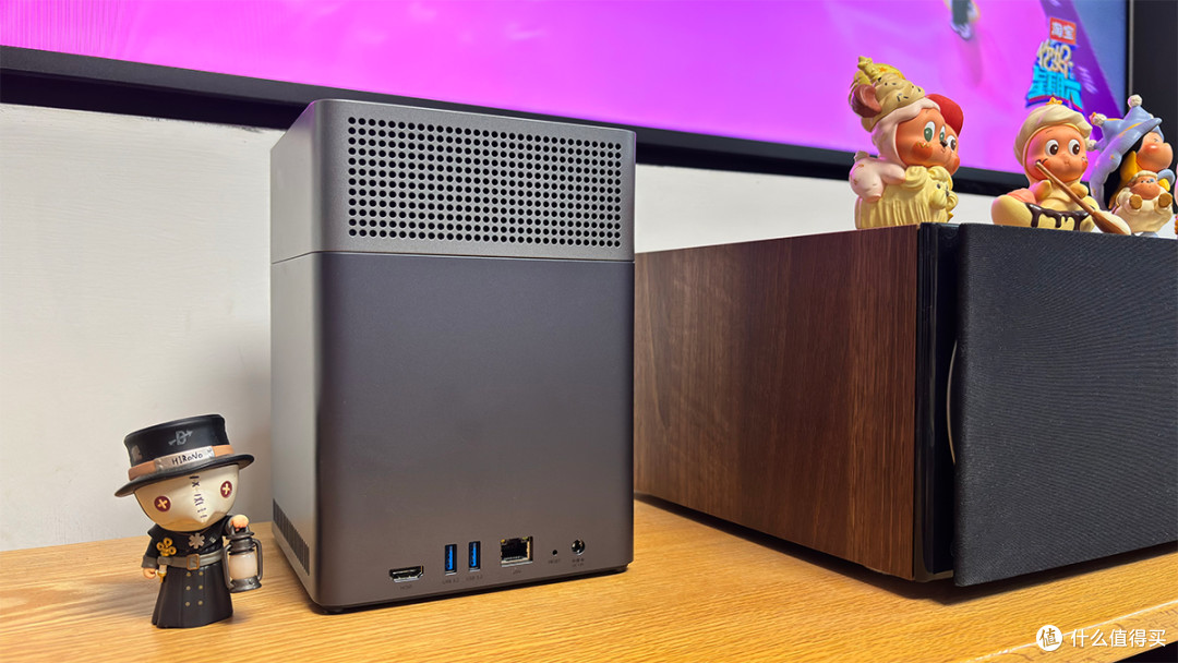 一个人生活,为什么我反而更需要 NAS?——绿联 DH4300 Plus