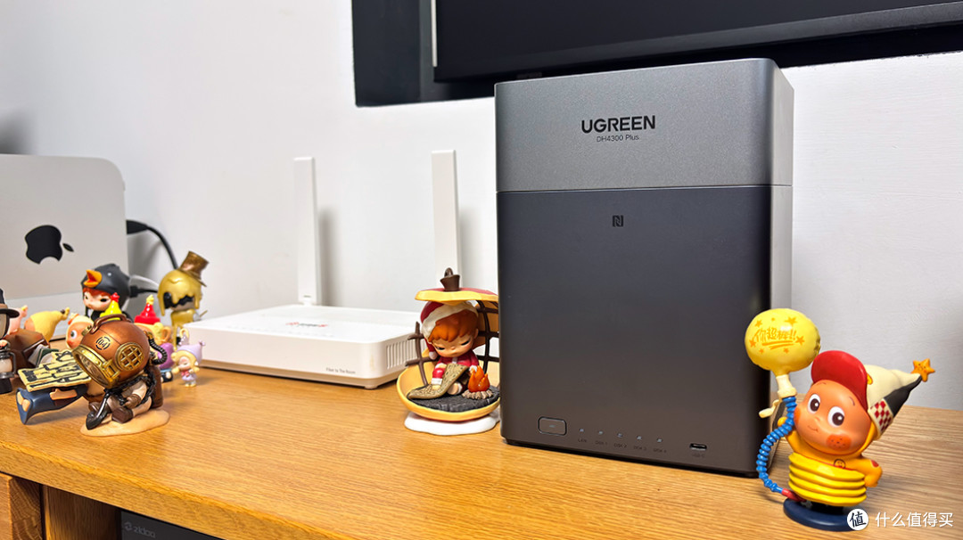 一个人生活,为什么我反而更需要 NAS?——绿联 DH4300 Plus