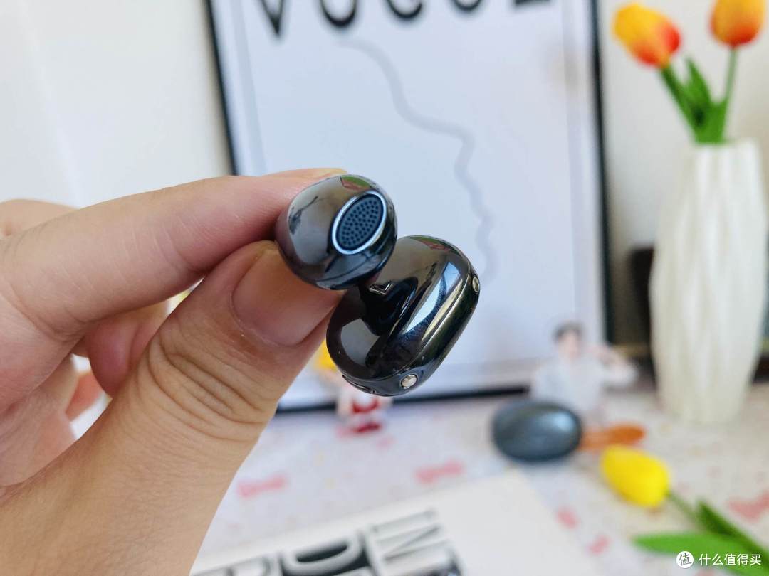 南卡ClipE耳夹式耳机久戴不痛还自带AI,颜值与实用性双在线