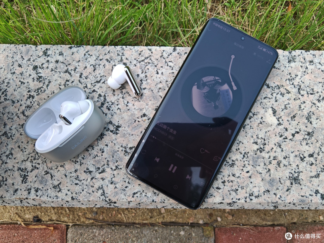 戴灵 T3 降噪耳机实测|佩戴通话音质全体验,通勤入耳耳机上手测评