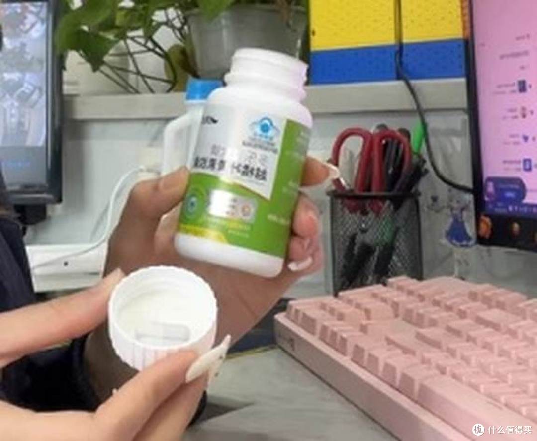 眼干眼涩想吃护眼品:营养支持可以做,用药边界别乱碰