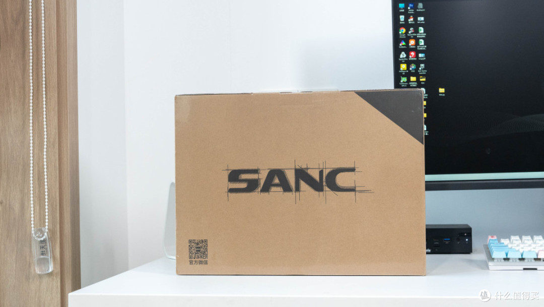 一顿火锅的价格:SANC盛色便携式显示器带回家